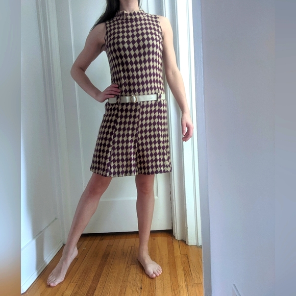 Vintage Dresses & Skirts - 1960's Knit Dress